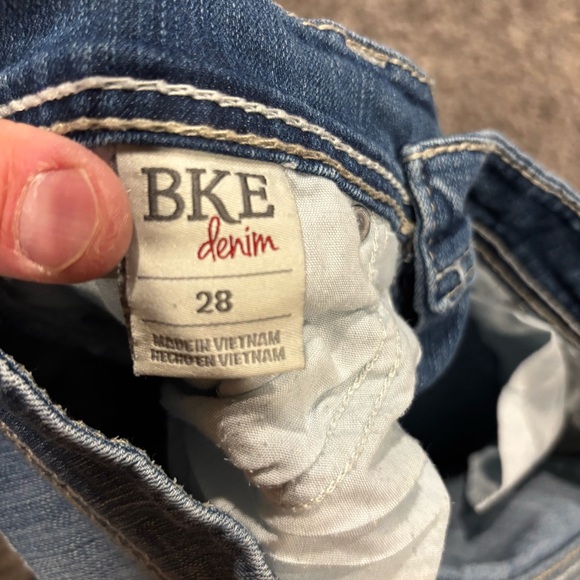 BKE Denim Capri Payton Jeans - Picture 8 of 8